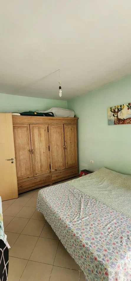 Tirane, shitet apartament 2+1+Ballkon Kati 3, 80 m² 65.000 € 
