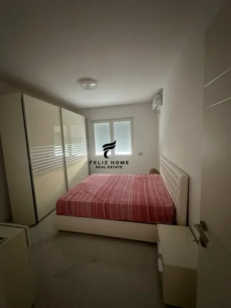 Tirane, jepet me qera apartament 2+1 Kati 2, 115 m² 800 € (LIQENI I THATE)