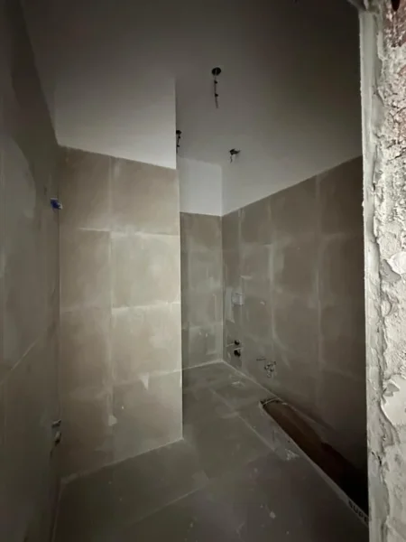 Tirane, shitet apartament 1+1 Kati 1, 53 m² 89.000 € (Kopshti Zoologjik)