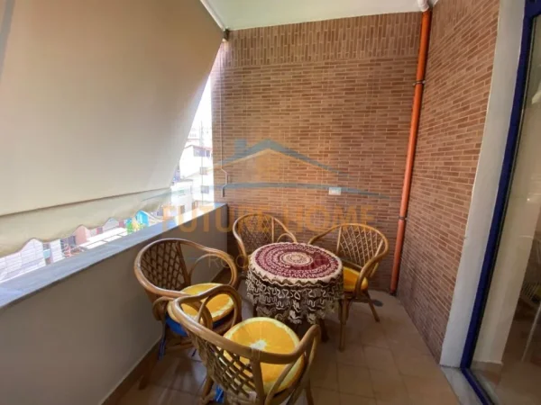 Tirane, shitet apartament 2+1+Post Parkimi Kati 5, 93 m² 280.000 € (Garda)