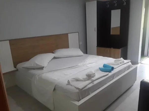 SHITET HOTEL SHUME AFRE  TEG  270 m² 600.000 €