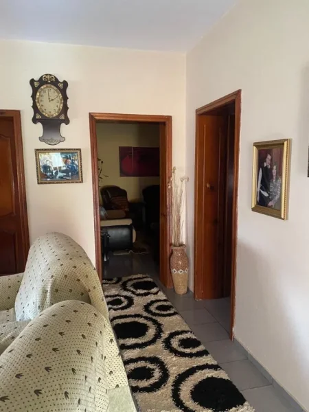 Tirane, jepet me qera Vile 3 Katshe , 510 m² 1.300 € (Fresku)