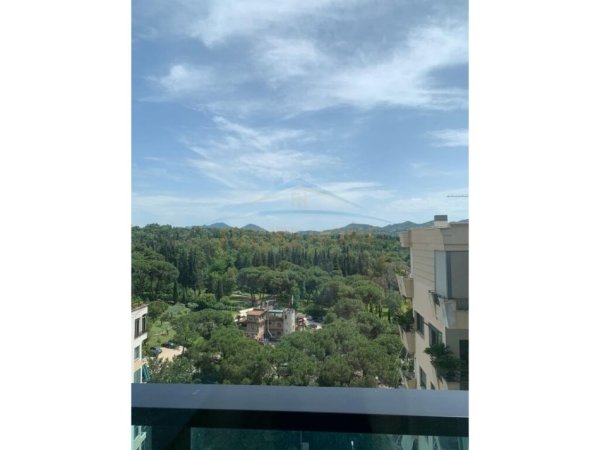Tirane, jap me qera apartament 2+1 , 120 m² 2.000 € 