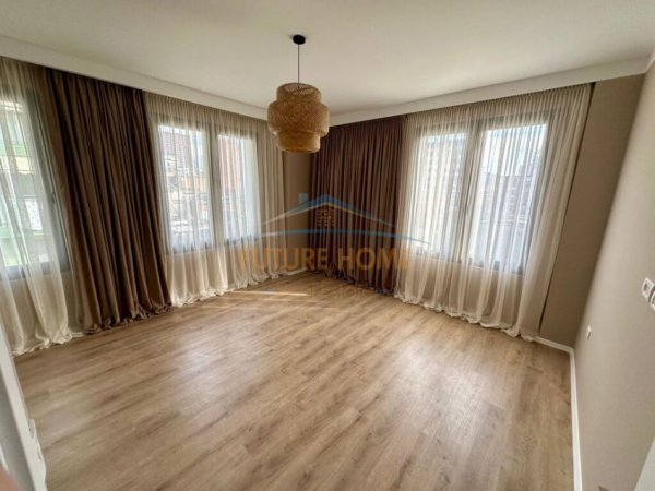Tirane, shitet apartament 2+1 Kati 2, 105 m² 235.000 € (Frosina Plku)