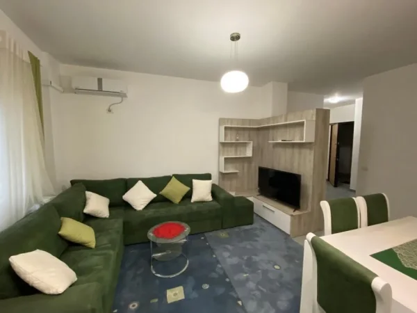 Tirane, shitet apartament 1+1 Kati 3, 65 m² 127.000 € (Liqeni i Thate)