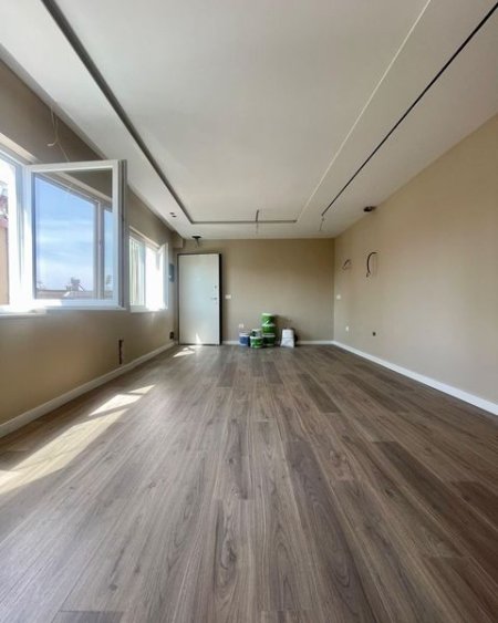 Tirane, shitet apartament 1+1 , 72 m² 163.500 € (Blloku)