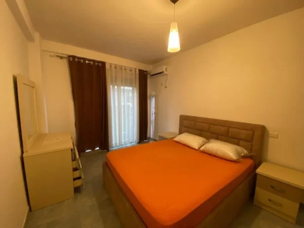 Tirane, shitet apartament 1+1 Kati 7, 65 m² 127.000 € (Liqeni i Thate)