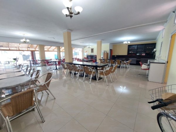 Durres, shitet Vile 5+1+Ballkon Kati 2, 600.000 € (Rruga e Nishtulles, Shkozet, Durres.)