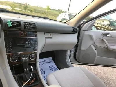 Tirane, shes makine C220 2005 Nafte, gri metalizato manuale Kondicioner