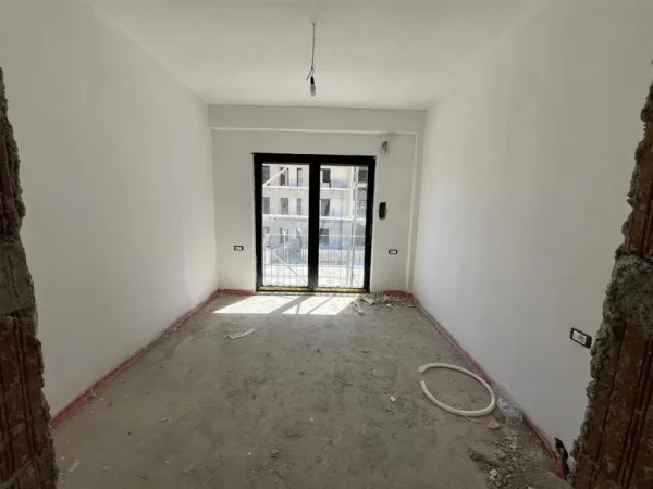 Tirane, shitet apartament 3+1 Kati 4, 155 m² 230.000 € (Kodra e Diellit)