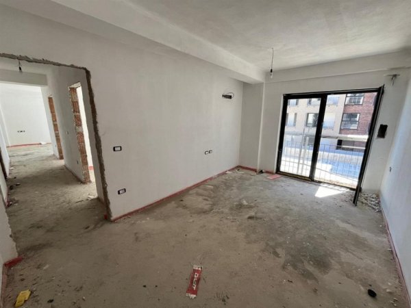 Tirane, shitet apartament 3+1 Kati 4, 155 m² 230.000 € (Kodra e Diellit)