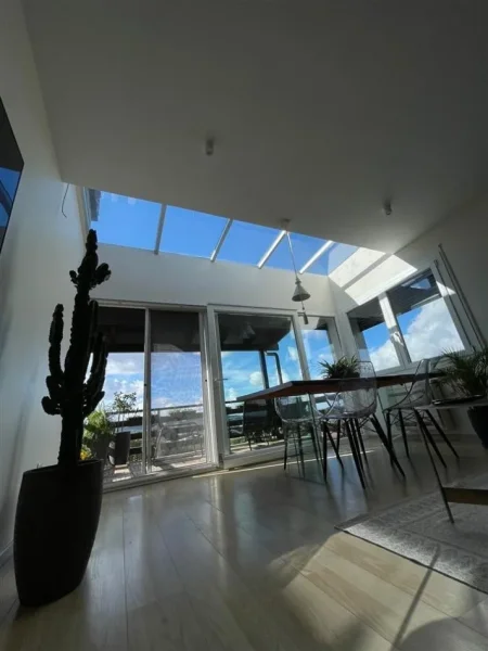 Tirane, jepet me qera apartament 2+1 Kati 3, 130 m² 1.400 € (Residenca Long Hill, Teg)