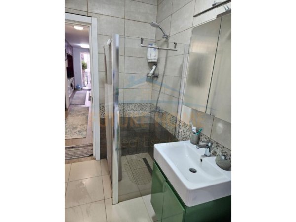 Gjiri Lalezit | Hamallaj, shitet apartament 2+1 Kati 0, 100 m² 350.000 € (Gjiri i Lalzit, Durres)