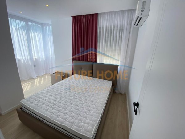 Tirane, jepet me qera apartament 1+1+Ballkon Kati 5, 66 m² 155.000 € (Komuna e Parisit)