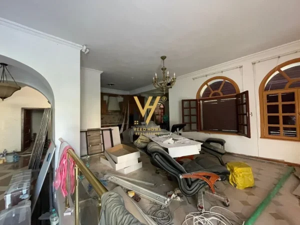 Tirane, jepet me qera Vile 2 Katshe Kati 0, 1.150 m² 6.000 € (SELITE)