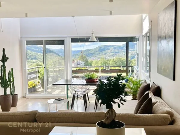 Tirane, jepet me qera apartament 2+1+Aneks+Ballkon Kati 2, 140 m² 1.400 € (REZIDENCA "LONG HILL")
