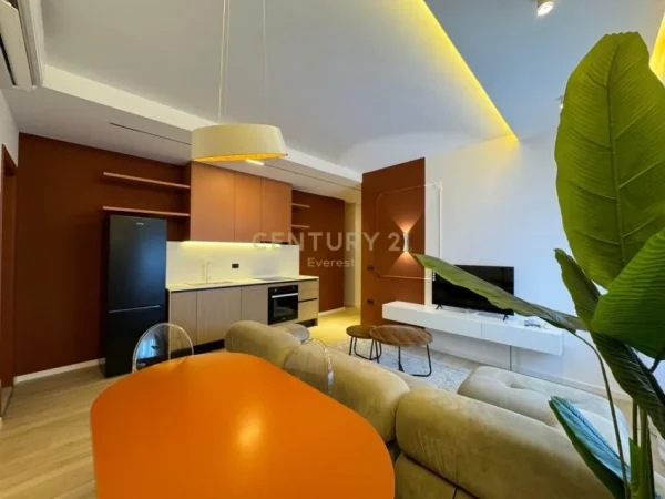 Tirane, shes apartament 1+1+Aneks+Ballkon Kati 5, 66 m² 165.000 € (Komuna e Parisit Tirana, Albania)