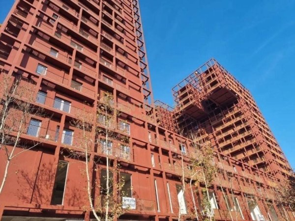 Tirane, jepet me qera apartament 2+1+Ballkon Kati 15, 110 m² 1.100 € (Rruga Kavajes)