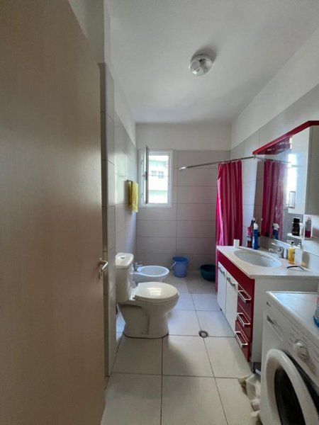 Vlore, jepet me qera apartament 2+1+Aneks+Ballkon Kati 5, 97 m² 500 € 