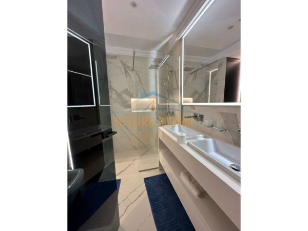 Tirane, jepet me qera apartament 2+1+Ballkon Kati 4, 107 m² 1.500 € (Kopshti Zoologjik)