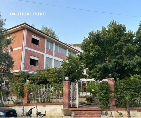 Tirane, shitet hotel Kati 3, 700 m² 1.500.000 € (LIQENI I LINZES,DAJT,TIRANE)
