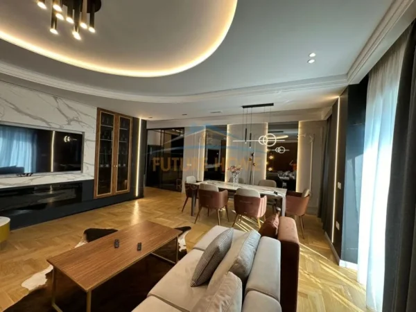 Tirane, jepet me qera apartament 2+1+Ballkon Kati 4, 1.600 € (Rruga e Kavajes)