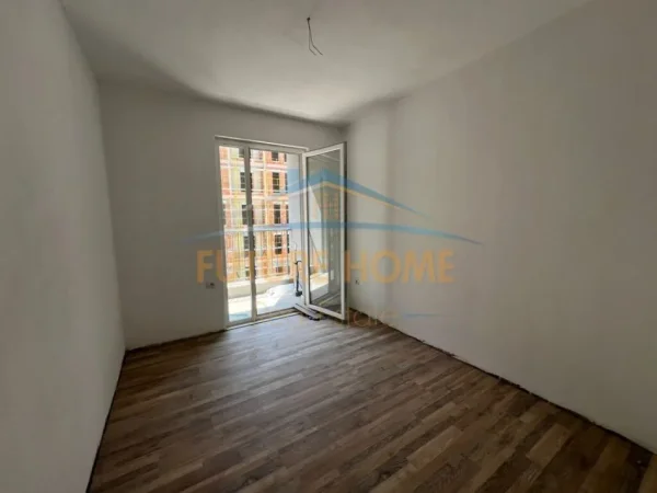 Tirane, shitet 2+1+Ballkon Kati 5, 91 m² 91.200 € (Univers City QTU)