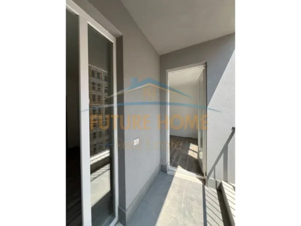 Tirane, shitet 2+1+Ballkon Kati 5, 91 m² 91.200 € (Univers City QTU)