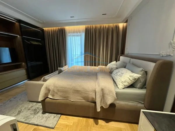Tirane, jepet me qera apartament 2+1 Kati 3, 1.600 € 