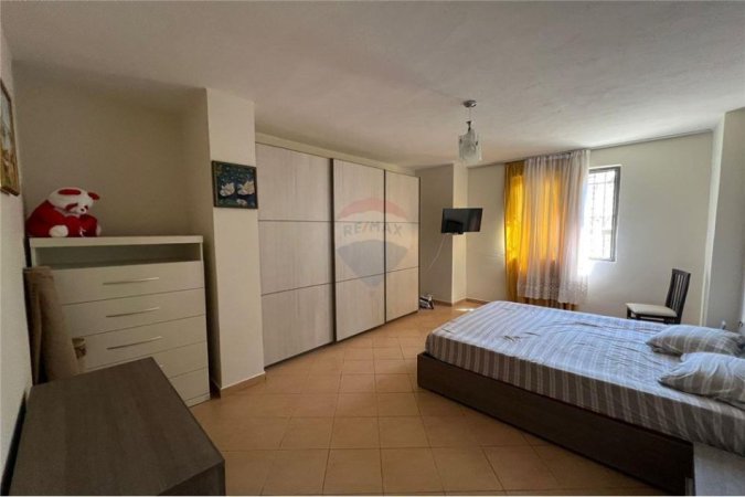 Tirane, jepet me qera 2+1 , 450 € (Rruga Ramazan Bogdani)