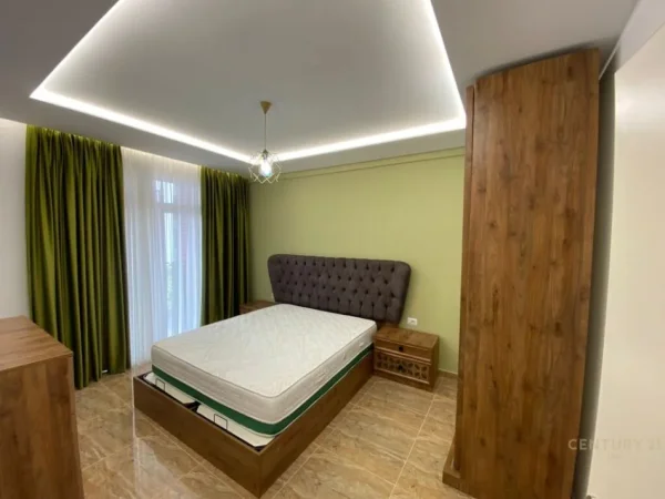 Tirane, jepet me qera apartament 2+1 Kati 6, 102 m² 600 € (Rrugën 5 Maji)