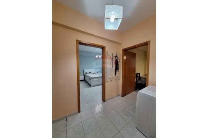 Tirane, shitet apartament 1+1 , 60 m² 130.000 € (Tirana e Re - Rruga Sami Frashëri)
