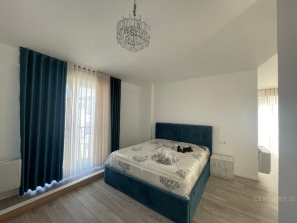 Tirane, jepet me qera Vile 2 Katshe Kati 3, 339 m² (Perballe &quot;TEG&quot; Tirana, Albania)