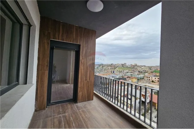 Tirane, shitet apartament 2+1 Kati 5, 97 m² 119.000 € (Rruga Ali Shefqeti - Shkoze - Ali Demi - News 24)