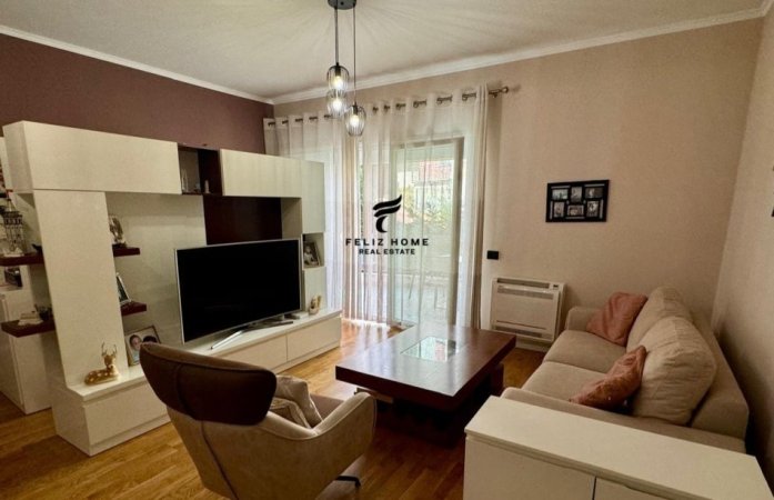 Tirane, jepet me qera apartament 1+1 Kati 2, 70 m² 140.000 € (KOPSHTI BOTANIK)