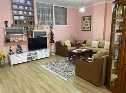 Tirane, shitet apartament 2+1 Kati 2, 104 m² 118.000 € (Fresk)