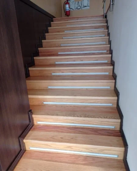 Tirane, jepet me qera lokal Kati 0, 80 m² 1.600 € (Rruga e Elbasanit)