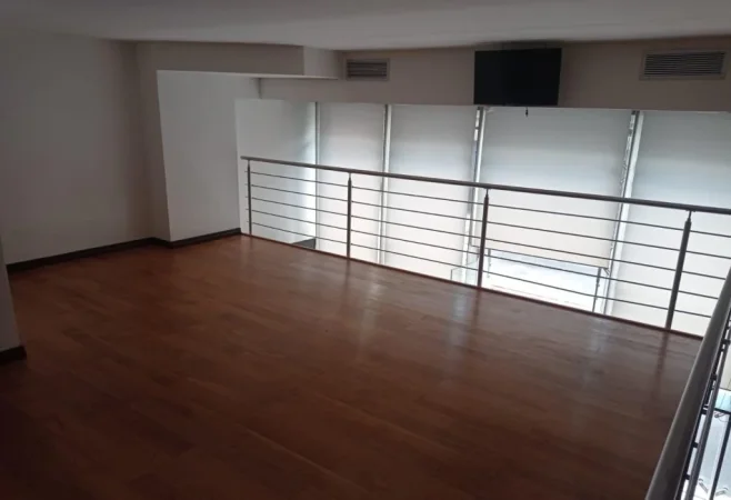 Tirane, jepet me qera lokal Kati 0, 80 m² 1.600 € (Rruga e Elbasanit)