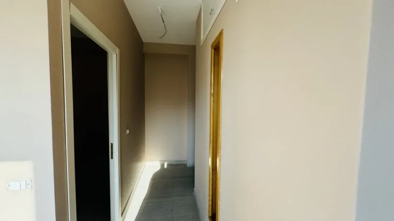 Tirane, shitet apartament 1+1+Ballkon Kati 5, 53 m² 116.600 € (Liqeni i Thate)