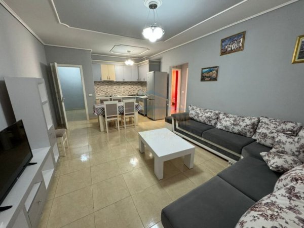 Tirane, shitet apartament 2+1 Kati 2, 92 m² 140.000 € (Kodra e Diellit)