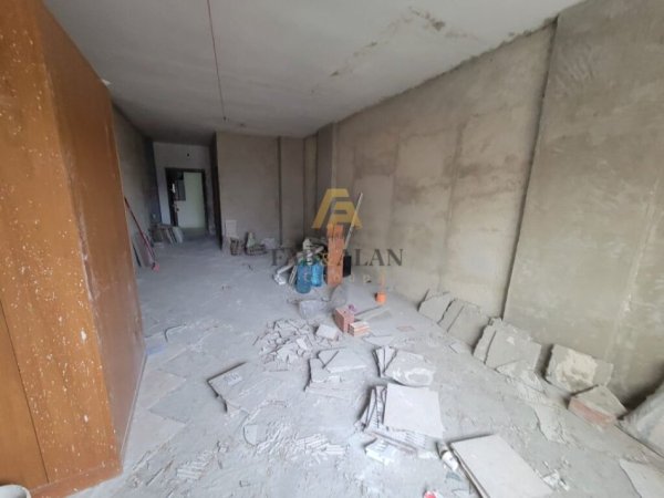 Durres Plazh, shitet apartament 2+1 Kati 2, 96 m² 96.100 € (Plazh Iliria Durres)