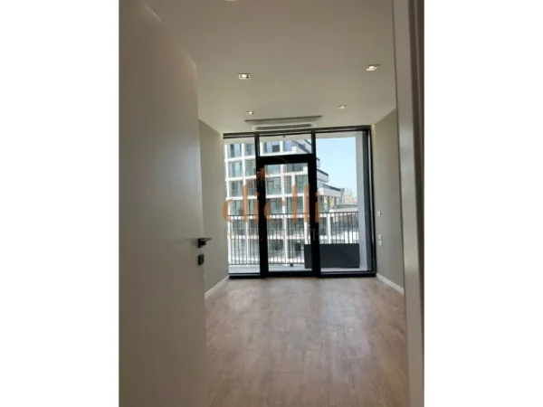 Tirane, jepet me qera apartament 2+1+Aneks+Ballkon Kati 3, 124 m² 1.300 € (Lake View Residence)