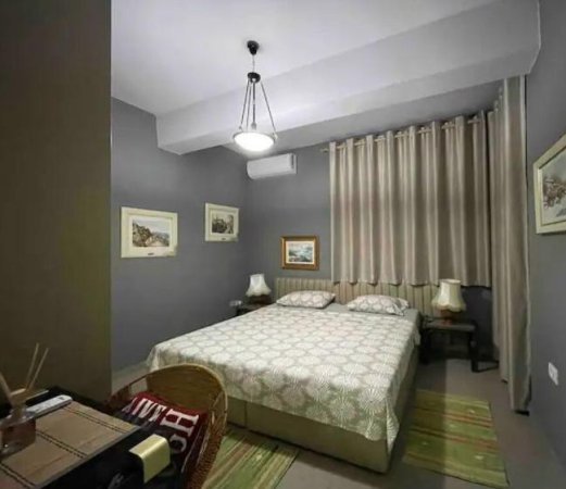 Tirane, jepet me qera apartament 1+1 Kati 3, 87 m² 570 € (BULEVARDI I PARE)