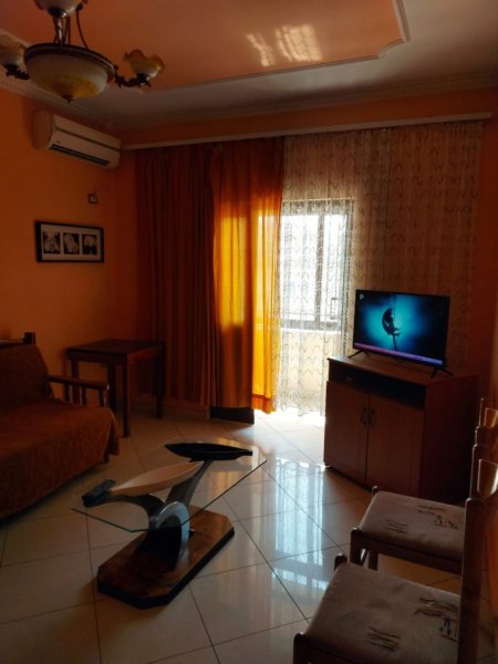 Tirane, Apartament 1+1 me qira  Kati 6, 78 m² 500 € (Rruga Elbasanit)