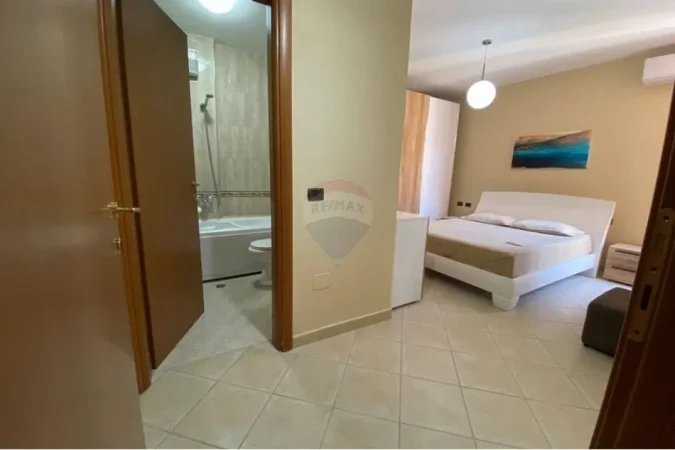 Tirane, jepet me qera apartament 2+1 Kati 10, 103 m² 900 € (General Prosecutor's Office - Center)