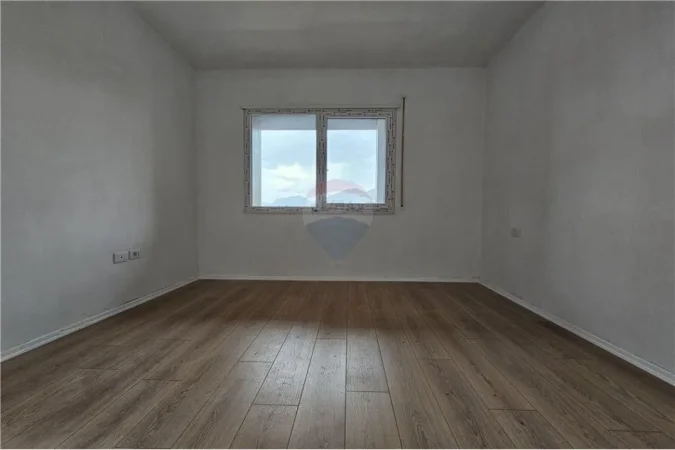 Tirane, shitet apartament 2+1 Kati 5, 97 m² 119.000 € (Apartament 2+1 ne Shkoze tek kompleksi RELUX!)