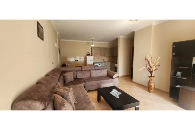 Tirane, jepet me qera apartament 1+1 Kati 9, 73 m² 600 € (Apartament 1+1 per qira, Bllok)