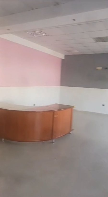 Tirane, jepet me qera ambjent biznesi Kati 0, 200 m² 600 € (AUTOSTRADA TIRANE DURRES)