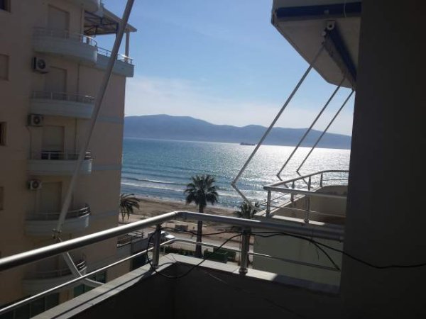 Vlore, jap me qera apartament ne plazh Kati 5, 53 m²  (Lungomare)