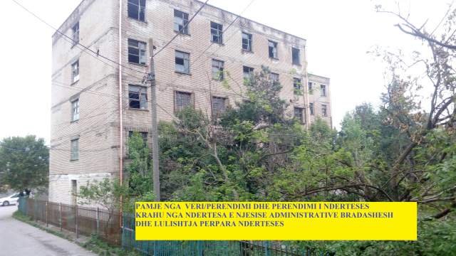 Elbasan-Bradashes Qera:Ndërtes, 5-Kate, Sip.Truall/Lulishte 7000m²,Sip.Ndërtim 2'550m² Qera5'000euro/muaj, në hyrje Komb.Metalurgjik/300m nga rrethrro